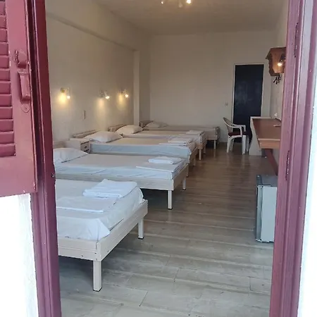 Hostel Sea View Agios Gordios (Corfu)